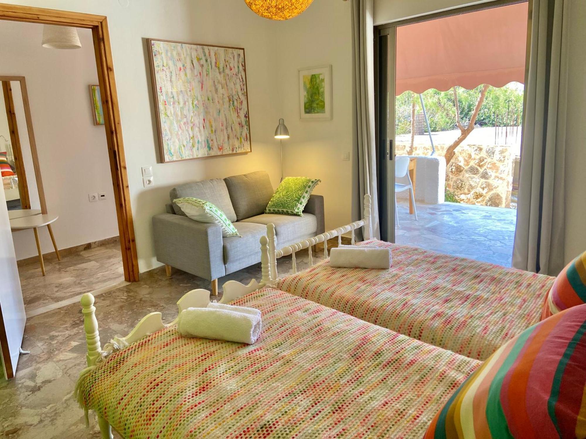 The Beachhouse Apartments Vagia  Exterior photo