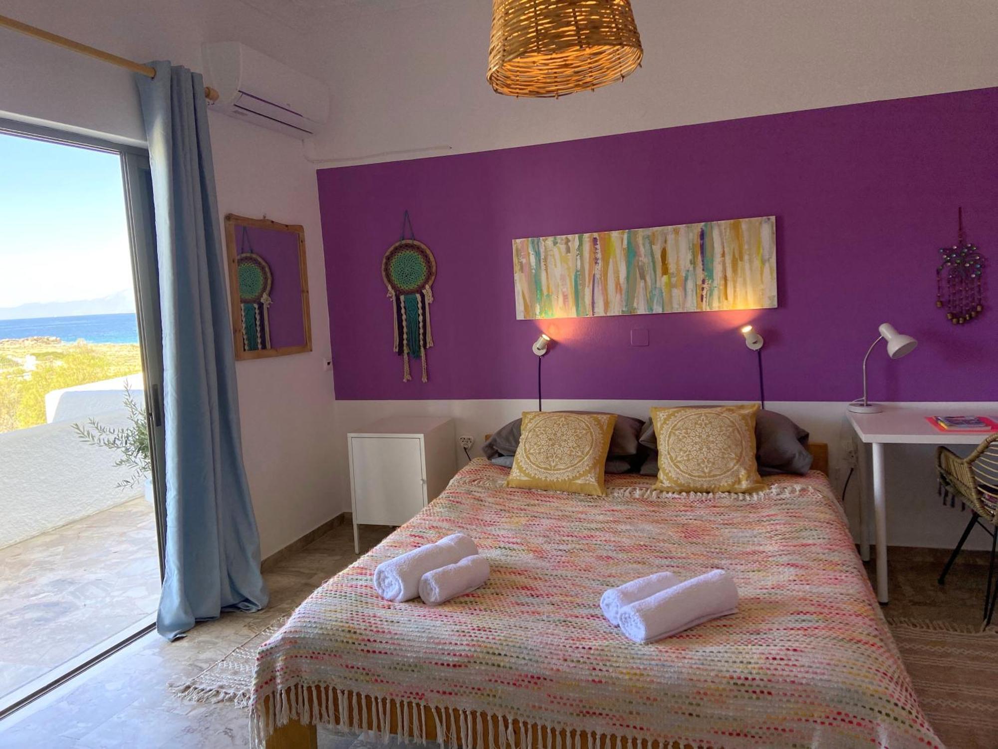 The Beachhouse Apartments Vagia  Room photo