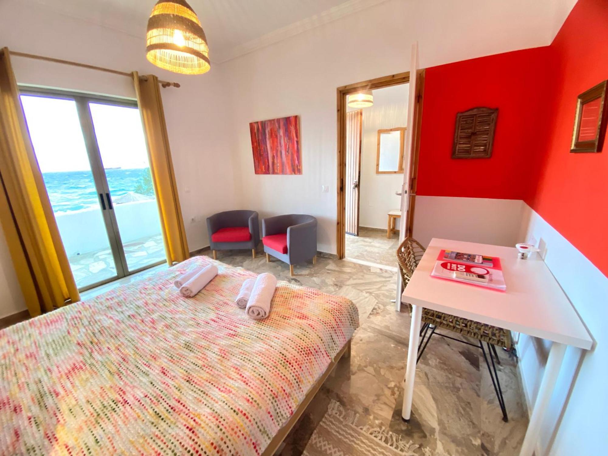 The Beachhouse Apartments Vagia  Room photo